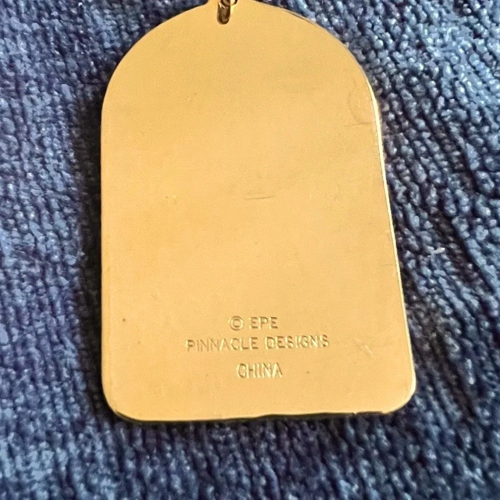 N/A vintage enamel
